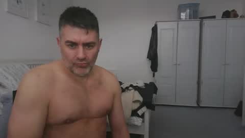 Snapshot of bigtee167 chatting on 03-10-26, 02:55 bigtee online show from 03-10-26, 02:55