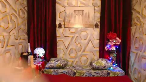 Snapshot of bigthickcock69xx chatting on 01-21-25, 01:00 sophia online show from 01-21-25, 01:00