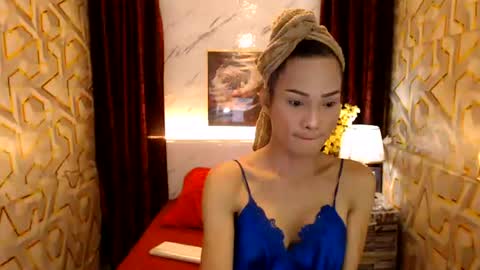 Snapshot of bigthickcock69xx chatting on 07-08-26, 10:09 sophia online show from 07-08-26, 10:09