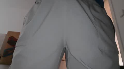 Snapshot of bigthickguyforyou chatting on 04-08-26, 05:46 Casey online show from 04-08-26, 05:46