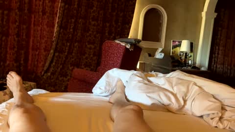 Snapshot of bigukphallus chatting on 12-03-24, 02:49 bigukphallus online show from 12-03-24, 02:49