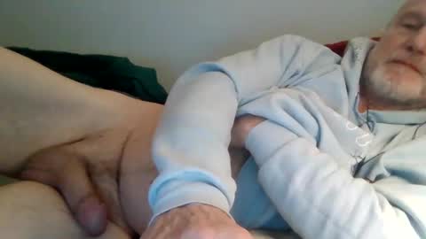 Snapshot of bigwebone chatting on 02-07-25, 05:20 Bigwebone online show from 02-07-25, 05:20