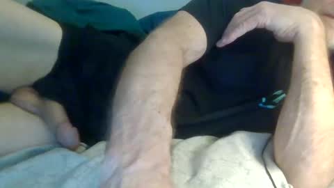 Snapshot of bigwebone chatting on 02-11-25, 04:55 Bigwebone online show from 02-11-25, 04:55