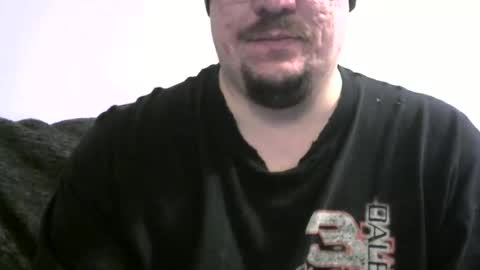 Snapshot of bigxcountry_39 chatting on 12-17-25, 01:11 bigxcountry_39 online show from 12-17-25, 01:11