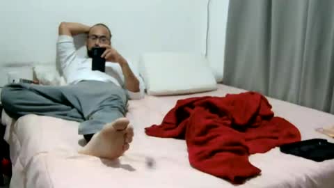 Horny Couple online show from 07-12-26, 04:25