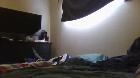 bigzbundy95314273 online show from 07-08-26, 06:34