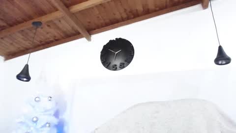 Snapshot of bigzehuz chatting on 01-06-25, 08:46 andres online show from 01-06-25, 08:46