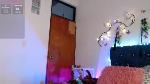 Snapshot of biianca1 chatting on 02-08-26, 04:43 Bianca independent online show from 02-08-26, 04:43