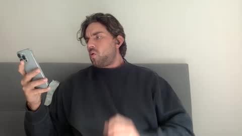 bikdig1 online show from 11-04-25, 12:48