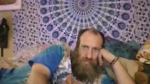 Snapshot of bikinky420couple chatting on 02-10-25, 08:09 bikinky420couple online show from 02-10-25, 08:09