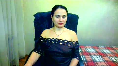 Snapshot of bililay chatting on 02-18-26, 10:17 DOM NIKA online show from 02-18-26, 10:17
