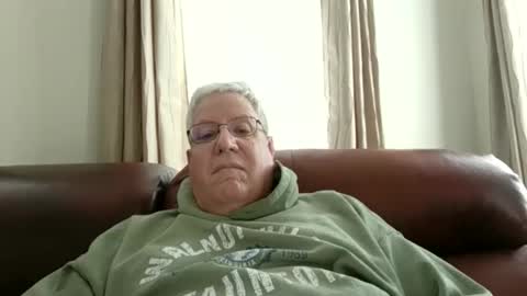 Snapshot of billernest99 chatting on 03-24-26, 04:56 billernest99 online show from 03-24-26, 04:56