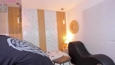 Snapshot of billie_jr chatting on 10-20-25, 03:40 Billie online show from 10-20-25, 03:40