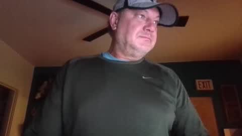 Snapshot of billjames55 chatting on 05-12-26, 08:55 billjames55 online show from 05-12-26, 08:55