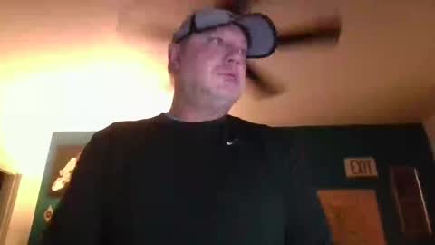 Snapshot of billjames55 chatting on 05-18-26, 09:37 billjames55 online show from 05-18-26, 09:37