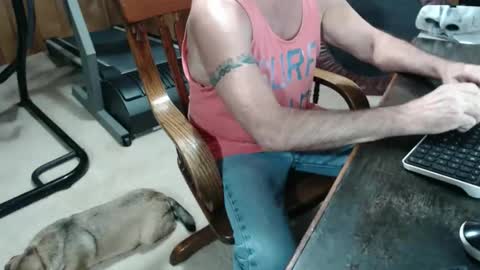 Snapshot of billy471 chatting on 02-10-26, 08:35 billy471 online show from 02-10-26, 08:35