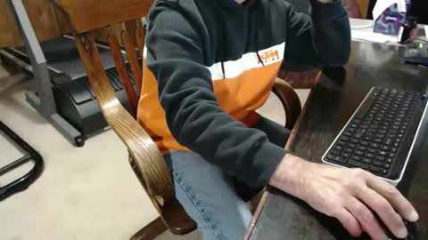 Snapshot of billy471 chatting on 02-23-26, 10:40 billy471 online show from 02-23-26, 10:40