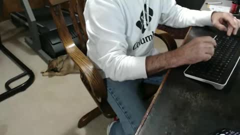 Snapshot of billy471 chatting on 03-03-26, 09:53 billy471 online show from 03-03-26, 09:53