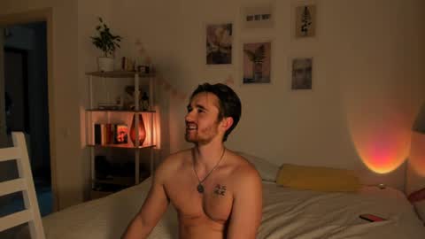 Snapshot of billy_full chatting on 12-14-24, 08:40 Billy and Lisahelp us to reach 100 likes online show from 12-14-24, 08:40