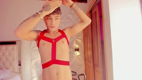 Snapshot of billy_jamees chatting on 12-22-25, 09:12 Sam online show from 12-22-25, 09:12