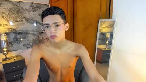 Snapshot of billy_jamees chatting on 01-11-26, 08:14 Sam online show from 01-11-26, 08:14