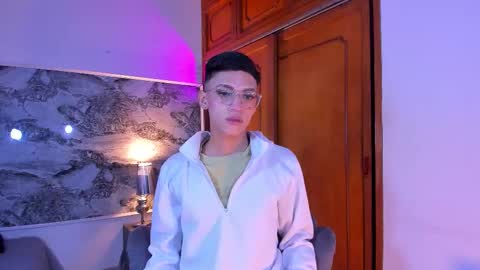 Snapshot of billy_jamees chatting on 02-11-26, 11:59 Sam online show from 02-11-26, 11:59