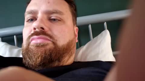 Snapshot of billybd chatting on 11-06-25, 09:21 Billybd online show from 11-06-25, 09:21