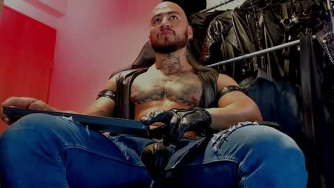 Snapshot of billymayer_ chatting on 12-20-24, 11:10 billy online show from 12-20-24, 11:10