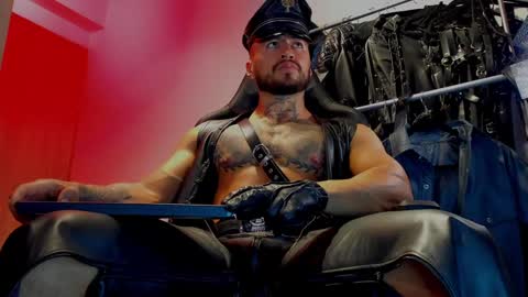 Snapshot of billymayer_ chatting on 12-29-24, 11:39 billy online show from 12-29-24, 11:39