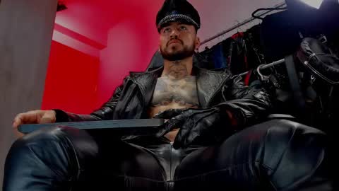 Snapshot of billymayer_ chatting on 02-19-25, 11:06 billy online show from 02-19-25, 11:06