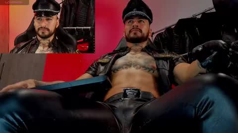 Snapshot of billymayer_ chatting on 03-05-25, 01:17 billy online show from 03-05-25, 01:17