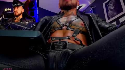 Snapshot of billymayer_ chatting on 09-28-25, 04:56 billy online show from 09-28-25, 04:56