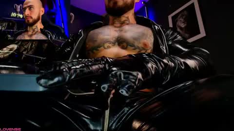 Snapshot of billymayer_ chatting on 10-30-25, 05:35 billy online show from 10-30-25, 05:35