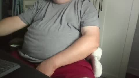 Snapshot of billymcn chatting on 09-11-25, 12:38 billymcn online show from 09-11-25, 12:38