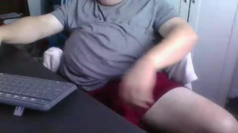 Snapshot of billymcn chatting on 11-20-25, 02:28 billymcn online show from 11-20-25, 02:28