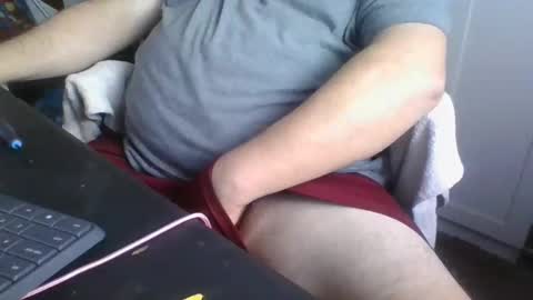 Snapshot of billymcn chatting on 01-06-26, 03:27 billymcn online show from 01-06-26, 03:27