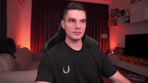 Snapshot of billypassion chatting on 01-22-25, 07:14 BillyPassion online show from 01-22-25, 07:14