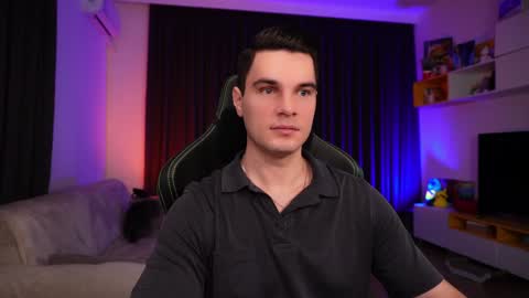 Snapshot of billypassion chatting on 02-06-25, 06:08 BillyPassion online show from 02-06-25, 06:08