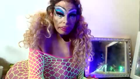Snapshot of bimbogiga chatting on 11-30-25, 10:36 bimbogiga online show from 11-30-25, 10:36