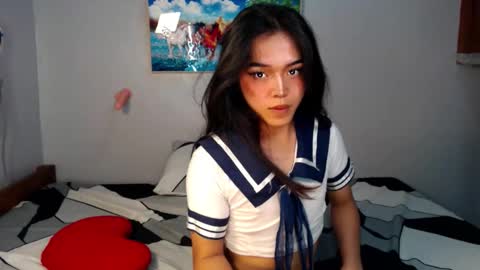 Snapshot of bioginthe619 chatting on 09-22-25, 04:31 Kate online show from 09-22-25, 04:31
