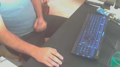 Snapshot of biparislove chatting on 09-16-25, 08:26 BigDick online show from 09-16-25, 08:26
