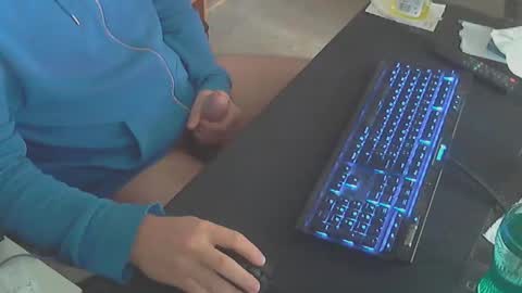 Snapshot of biparislove chatting on 10-11-25, 08:02 BigDick online show from 10-11-25, 08:02