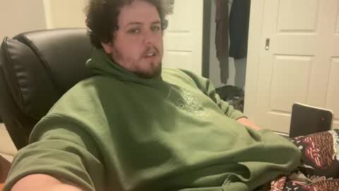 Snapshot of bisexualchubbyboy chatting on 06-19-26, 04:06 james online show from 06-19-26, 04:06