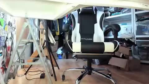 bisexualjay online show from 02-10-26, 02:10