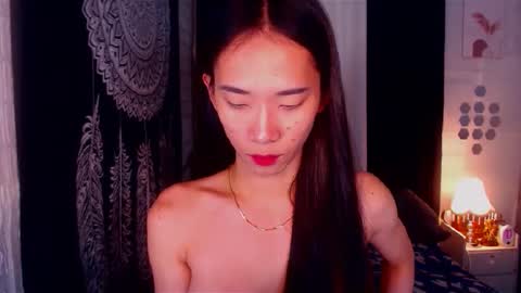 Snapshot of bitch_destroyer chatting on 02-19-25, 06:32 EVA online show from 02-19-25, 06:32