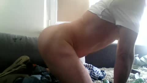 Snapshot of bitch_for_tick_cock chatting on 06-24-26, 03:33 bitch_for_tick_cock online show from 06-24-26, 03:33