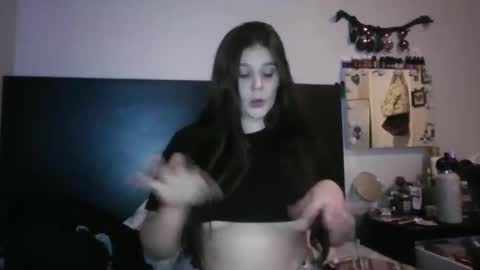 bitchesinthebasement online show from 05-17-26, 01:58