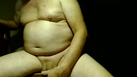 Snapshot of bitounu chatting on 02-04-25, 10:54 bitounu online show from 02-04-25, 10:54