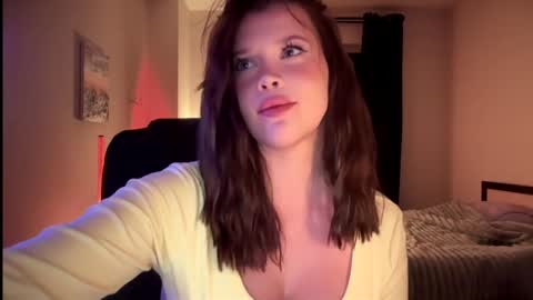 Ann Braslowsky online show from 09-22-25, 02:02