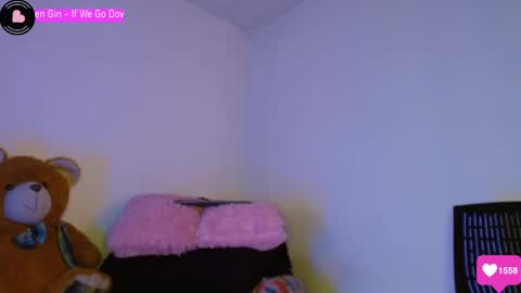 Snapshot of bittersweetchherry chatting on 12-11-24, 04:09 Instagram zpchherry online show from 12-11-24, 04:09